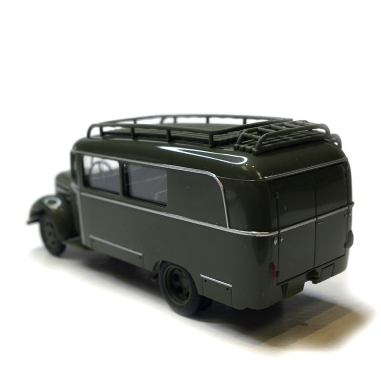 Robur Garant K30, NVA - BUSCH 51855 - HO 1/87