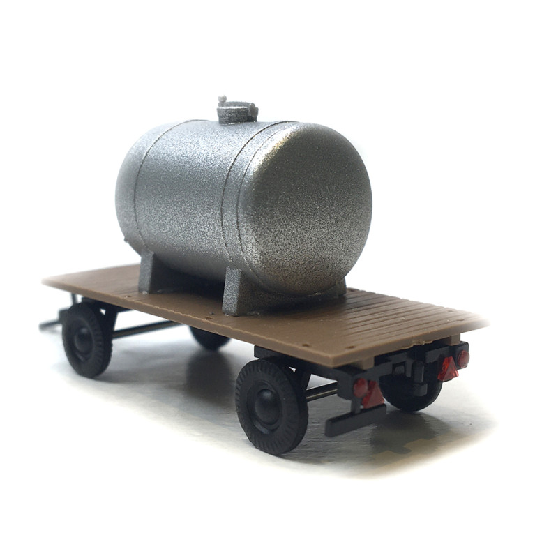 Remorque agricole, avec baril d'eau - BUSCH 59974 - HO 1/87