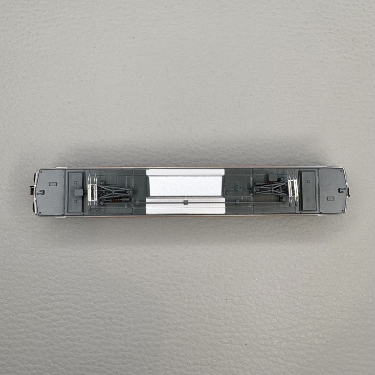 Locomotive électrique CC 6502, "livrée d'origine argent", SNCF - ARNOLD HN2650