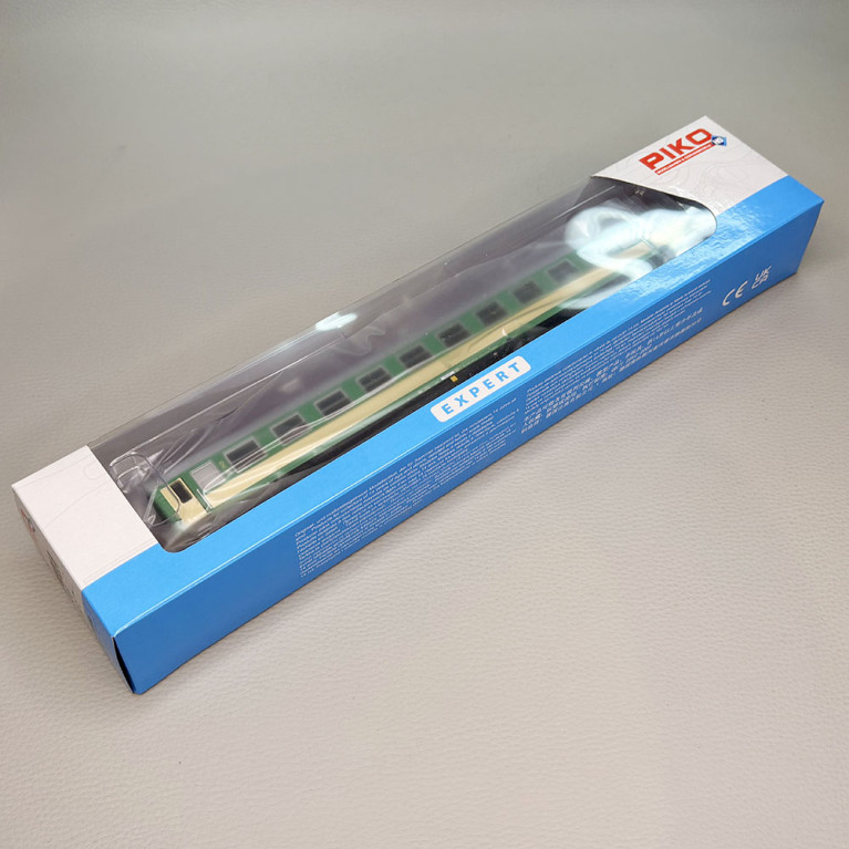 Voiture voyageurs type 111Ap, B10ou, 2 CL, PKP - PIKO 97186