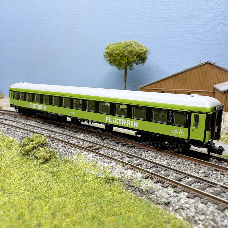 Voiture voyageurs type Bmmz 268.7F, 2CL, "FlixTrain", Trainpool, Ep. VI - MINITRIX 15797 - N 1/160