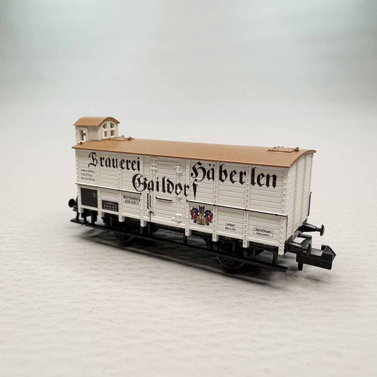 Wagon isotherme pour le transport de bière, "Häberlen", KWSt.E. - MINITRIX 18994