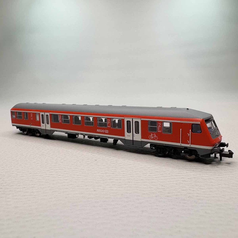 Voiture pilote de type Bnrbdzf 480.1, 2CL, "Regio", DB - MINITRIX 18462