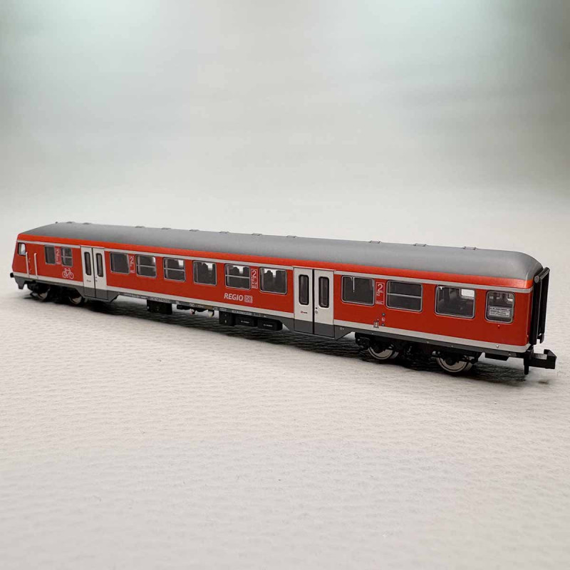 Voiture pilote de type Bnrbdzf 480.1, 2CL, "Regio", DB - MINITRIX 18462