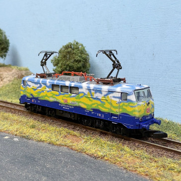 Locomotive électrique "Hilde", BR 111 074-1, livrée "touristique", DB , Ep. VI - MARKLIN 88423 - Z 1/220