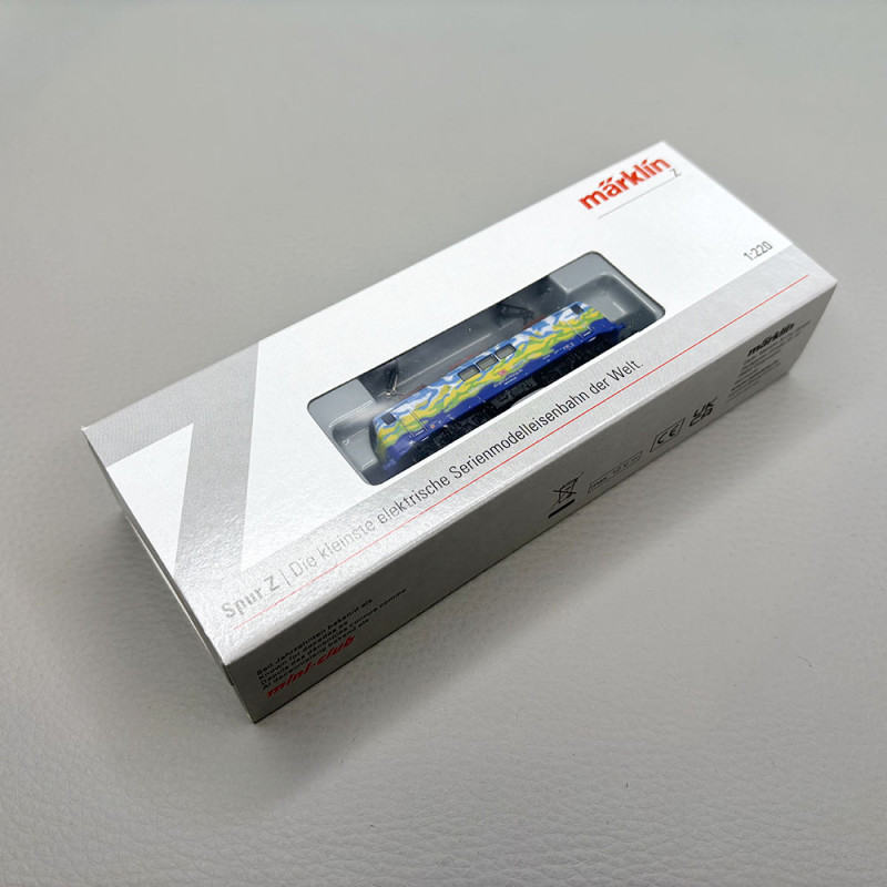 Locomotive électrique "Hilde", BR 111 074-1, livrée "touristique", DB - MARKLIN 88423