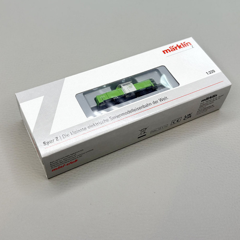 Locomotive diesel V 100.57, ex BR 212, SETG - MARKLIN 88212