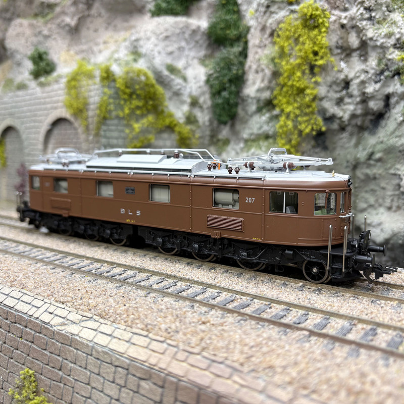 Locomotive électrique Ae 6/8, 207, BLS, Ep. III, digital son - MARKLIN 38680 - HO 1/87