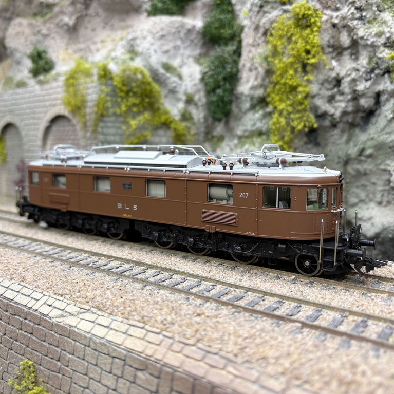 Locomotive électrique Ae 6/8, 207, BLS, Ep. III, digital son - MARKLIN 38680 - HO 1/87
