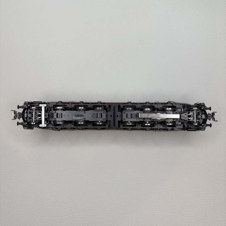 Locomotive électrique Ae 6/8, 207, BLS - MARKLIN 38680