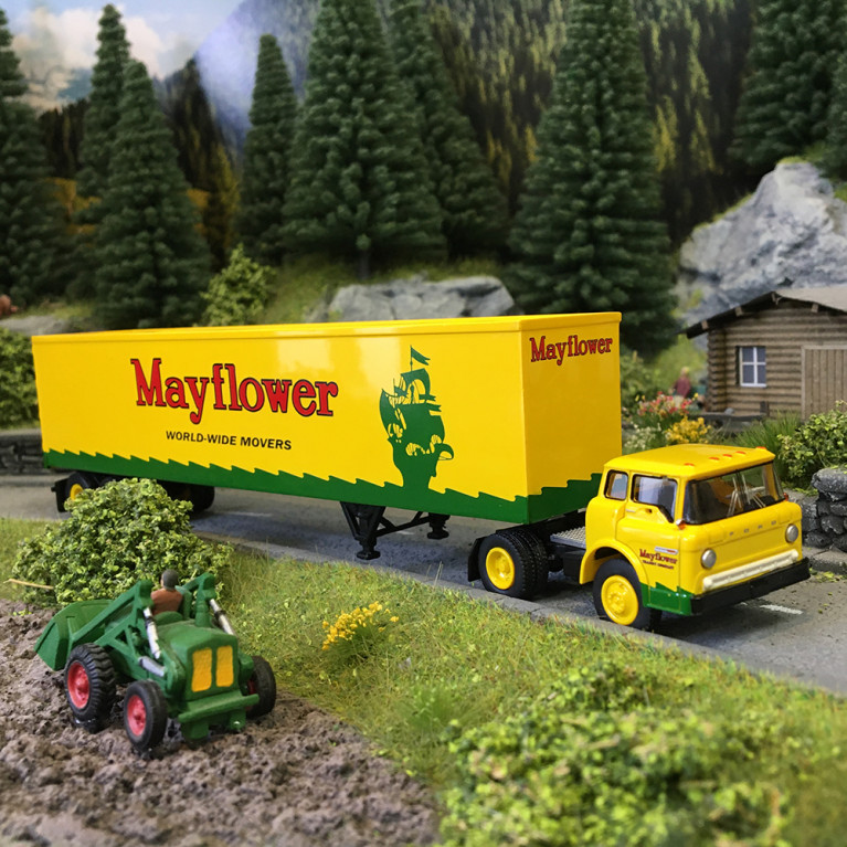 Semi remorque tôlé, Ford séries C, Mayflower, 1970 - BREKINA 86331 - HO 1/87