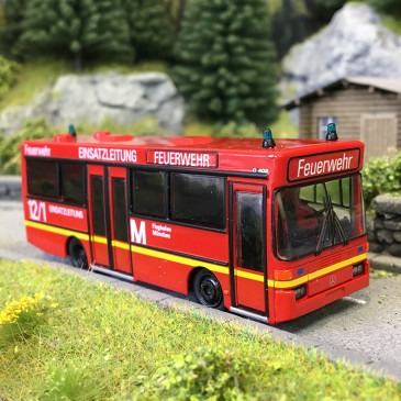 Mercedes 0 402, Service incendie aéroport de Munich, 1985 - BREKINA 52283 - HO 1/87