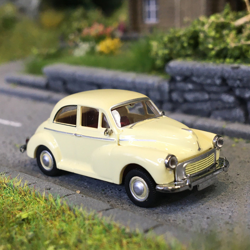 Morris Minor 1000, jaune, 1956 - BREKINA 15216 - HO 1/87