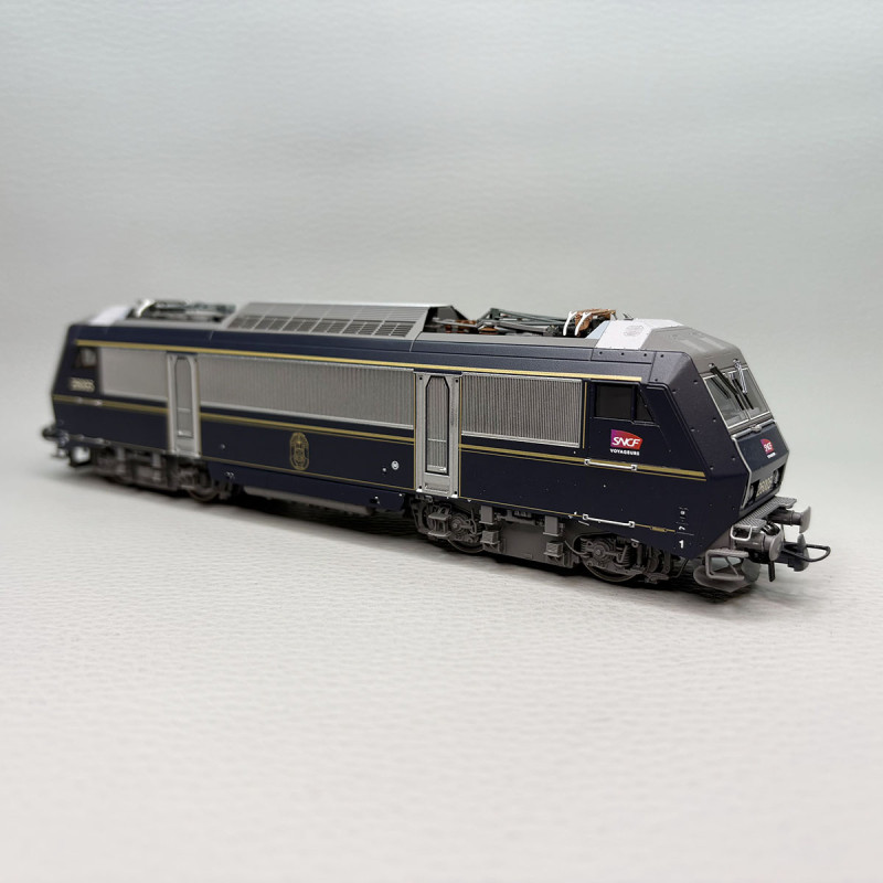 Locomotive électrique BB 26005,  "Train Spéciaux", logo Carmillon, SNCF - Roco 7500168