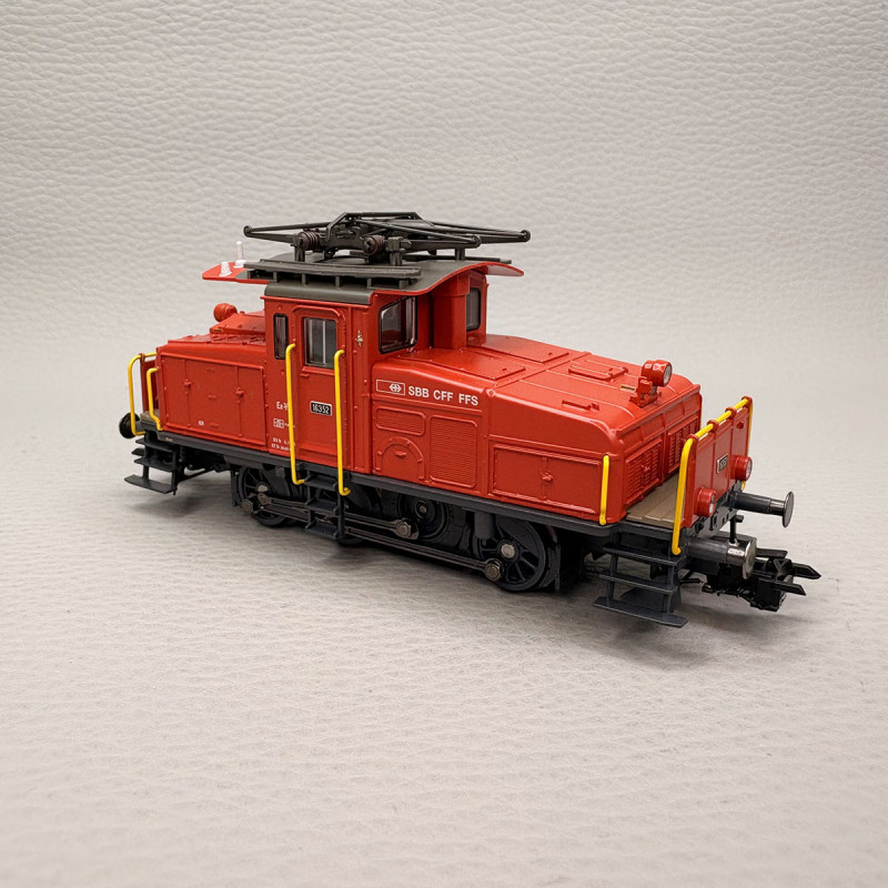 Locomotive de manœuvres électrique Ee 3/3 N°16352, SBB CFF FFS - TRIX 25330