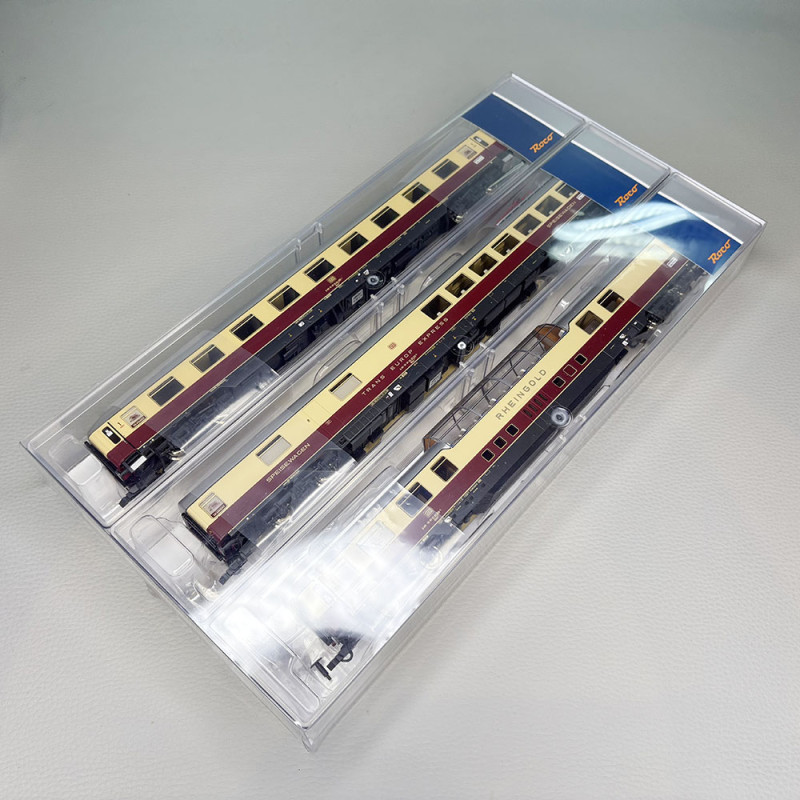 3 voitures voyageurs du "Rheingold", AKE-Eisenbahntouristik - ROCO 6200120