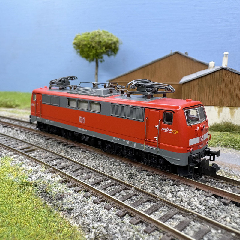 Locomotive électrique BR 111 079-0, DB AG, Ep. VI, digital son - MINITRIX 16725 - N 1/160