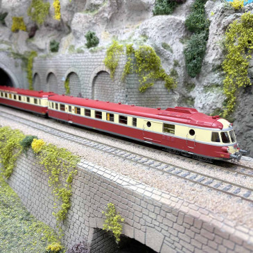 Automotrice RGP1, X 2774 + XR 7774, TEE, Noisy le Sec, SNCF, Ep. III et IV - REE MB-257 - HO 1/87