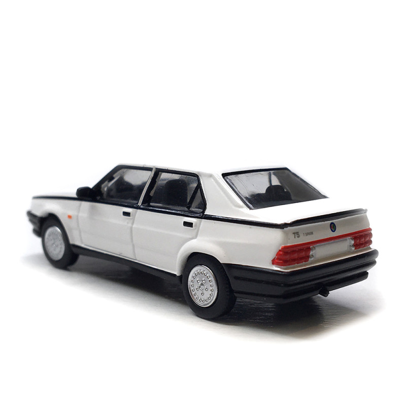 Alfa Roméo 75, blanc, 1988 - PCX 870784 - HO 1/87