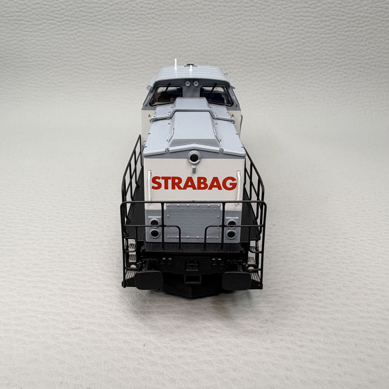 Locomotive diesel BR 203 841-2, "ex BR 215", STRABAG - BRAWA 41706