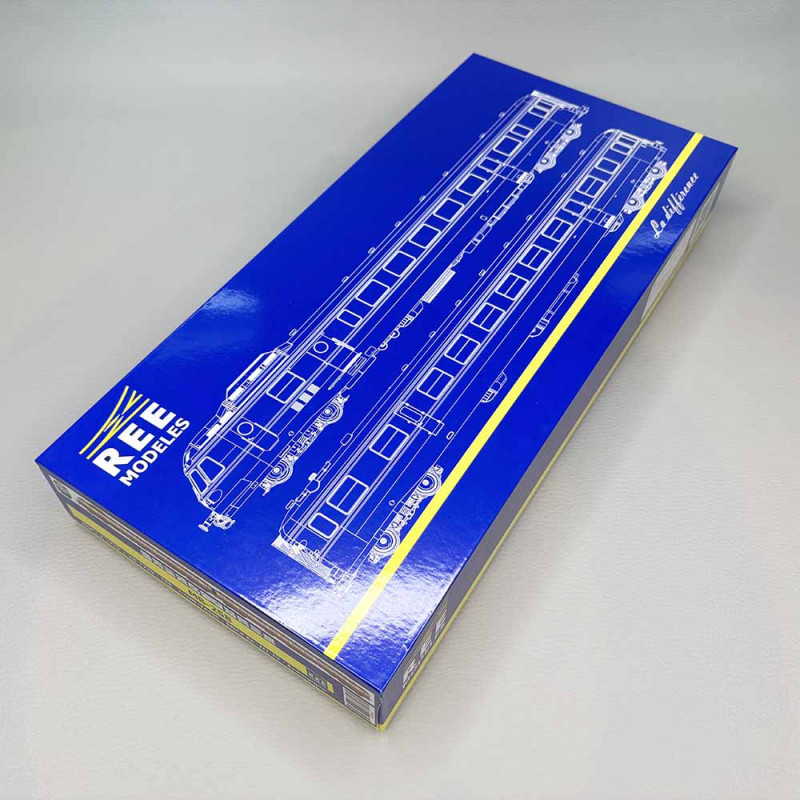 REE MB-258S - Automotrice RGP1, X 2779 + XR 7779, TEE, Lyon-Vaise, SNCF