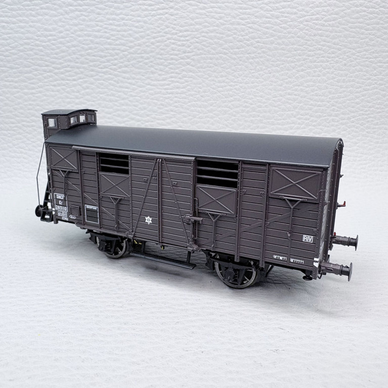 Lsmodels 31313 - Wagon OCEM couvert, Kf 19, 2 essieux, avec guérite, SNCF
