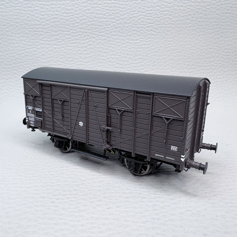 Lsmodels 31312 - Wagon OCEM couvert, K 19, 2 essieux, SNCF
