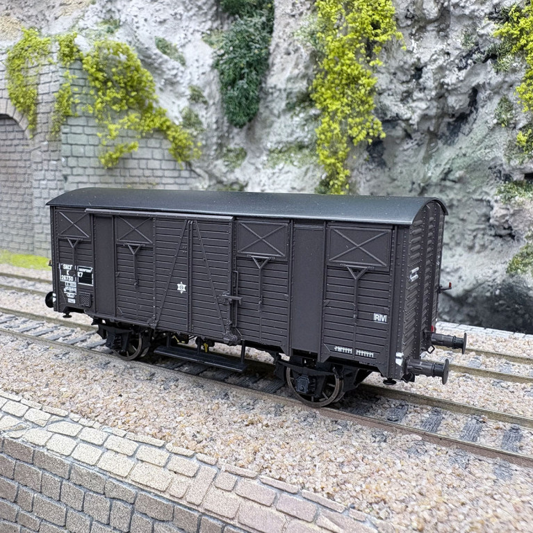 Wagon OCEM couvert, K 29, 2 essieux, SNCF, Ep. IIIb - LSMODELS 31308 - HO 1/87