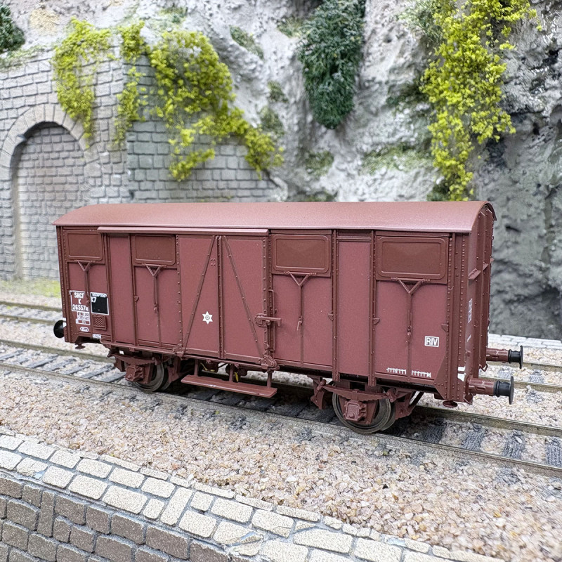 Wagon OCEM couvert, K 29, 2 essieux, "Permaplex" SNCF, Ep. IV - LSMODELS 31306 - HO 1/87