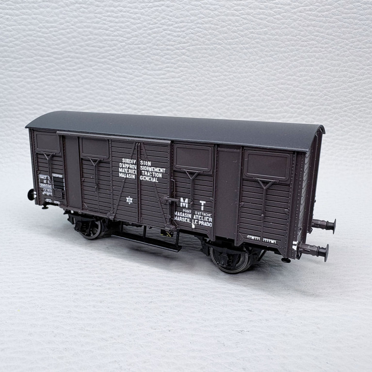 Lsmodels 31305 - Wagon OCEM couvert, IK 29, 2 essieux, SNCF