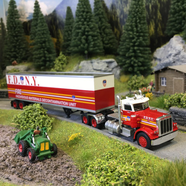 Semi-remorque tôlé, Peterbilt 359, FDNY, 1973 - BREKINA 85722 - HO 1/87