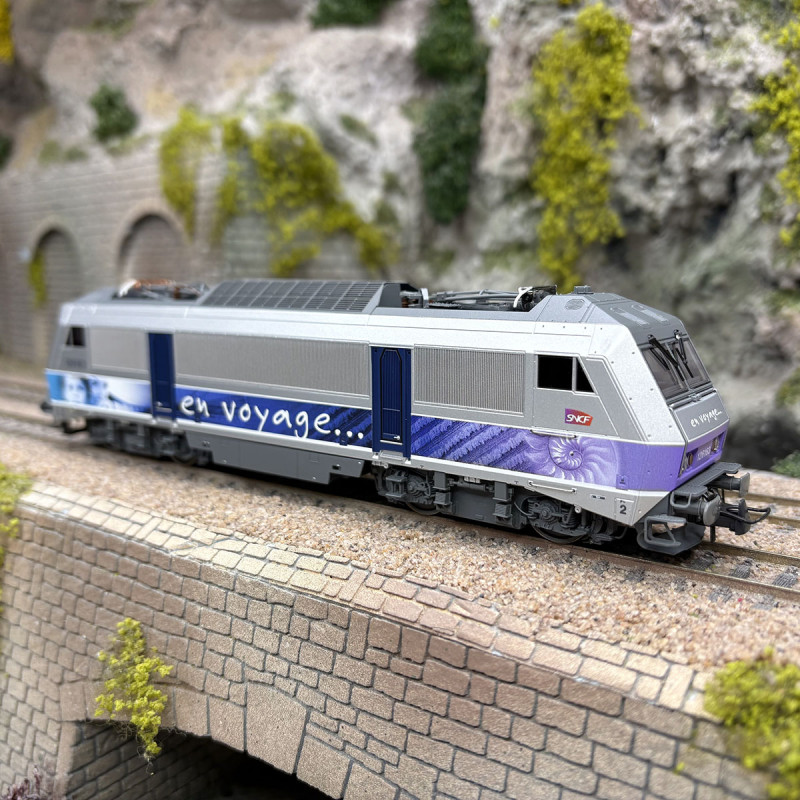 Locomotive électrique BB 126163,  "En voyage", logo Carmillon, SNCF, Ep. VI - ROCO 7500163 - HO 1/87