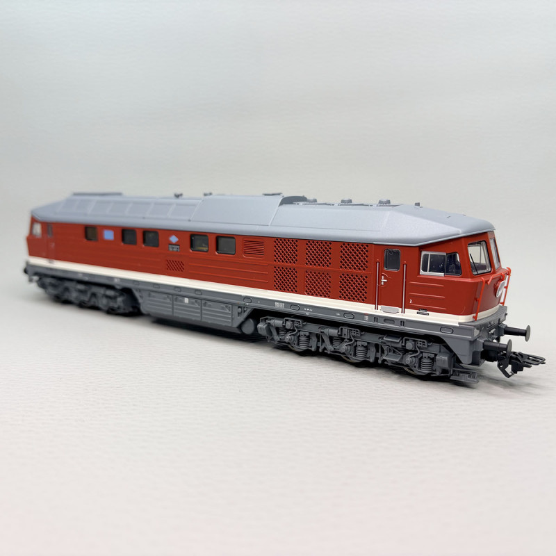 Locomotive diesel lourde BR 132 457-3, DR - MARKLIN 36436