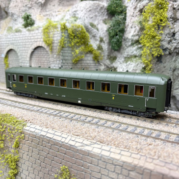 Voiture voyageurs type B10 myfi, 2CL, "ex type 39 allemande", SNCF, Ep. III - BRAWA 51121 - HO 1/87
