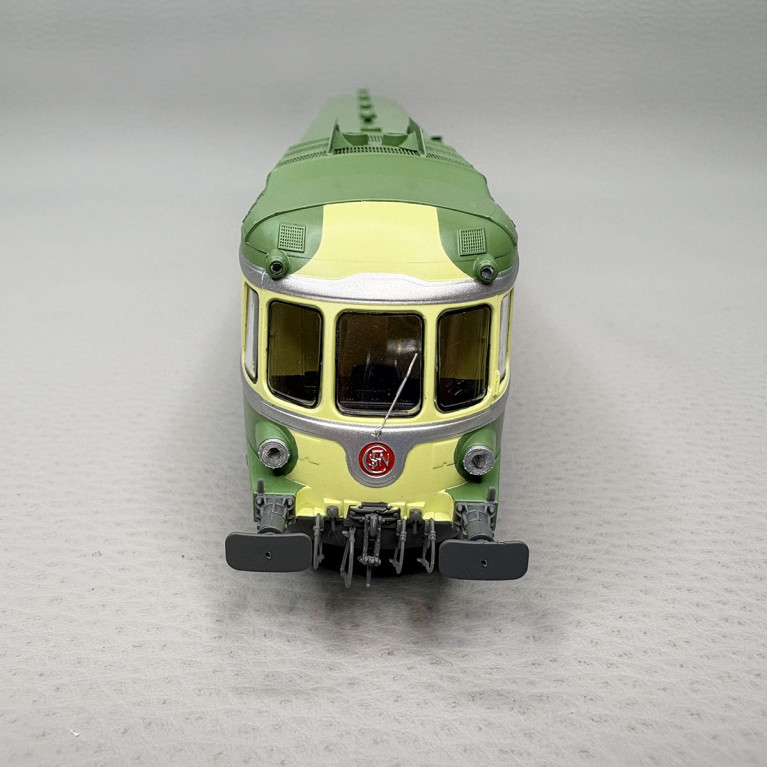 REE MB-260 - Automotrice RGP1, X 2737 + XR 7755, SNCF