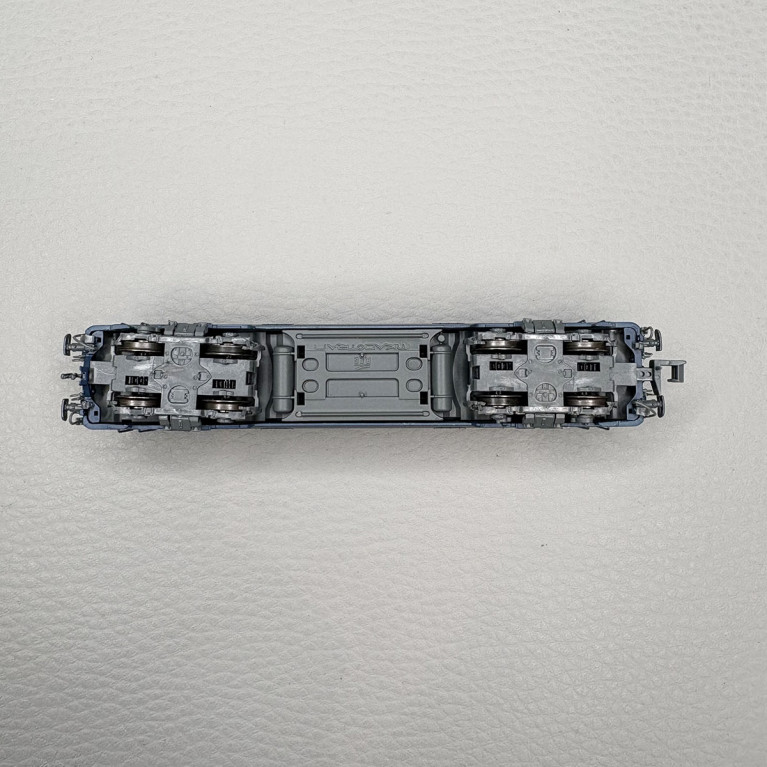 Locomotive diesel, BB 67561, Logo Nouille, Marseille - REE NW-335S