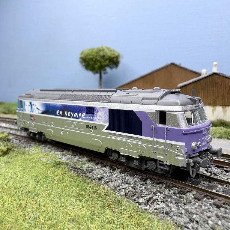 Locomotive diesel, BB 67416, Livrée "En Voyage", Nevers, SNCF, Ep. V et VI - REE NW-337 - N 1/160