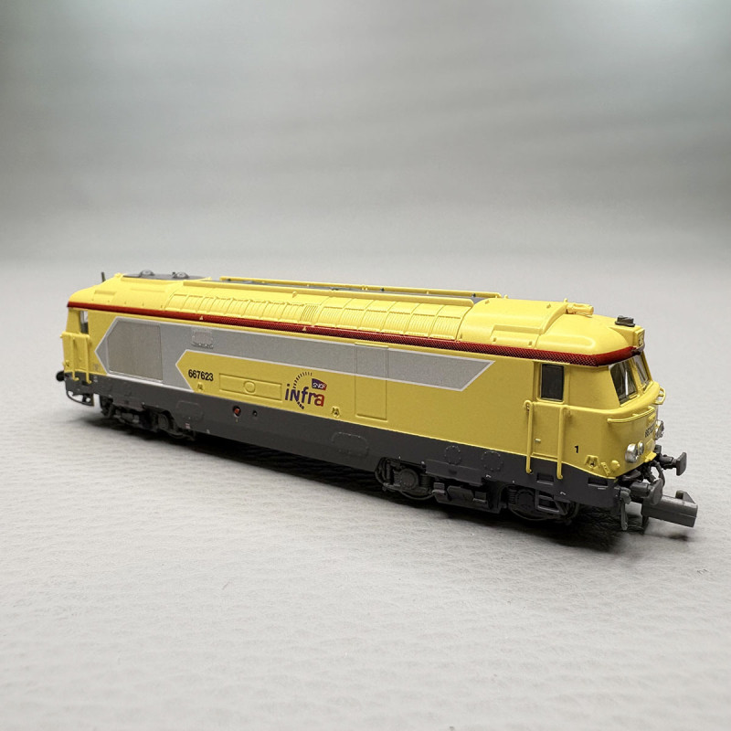 Locomotive diesel, BB 67623, Livrée "INFRA", Nevers, SNCF - REE NW-339S