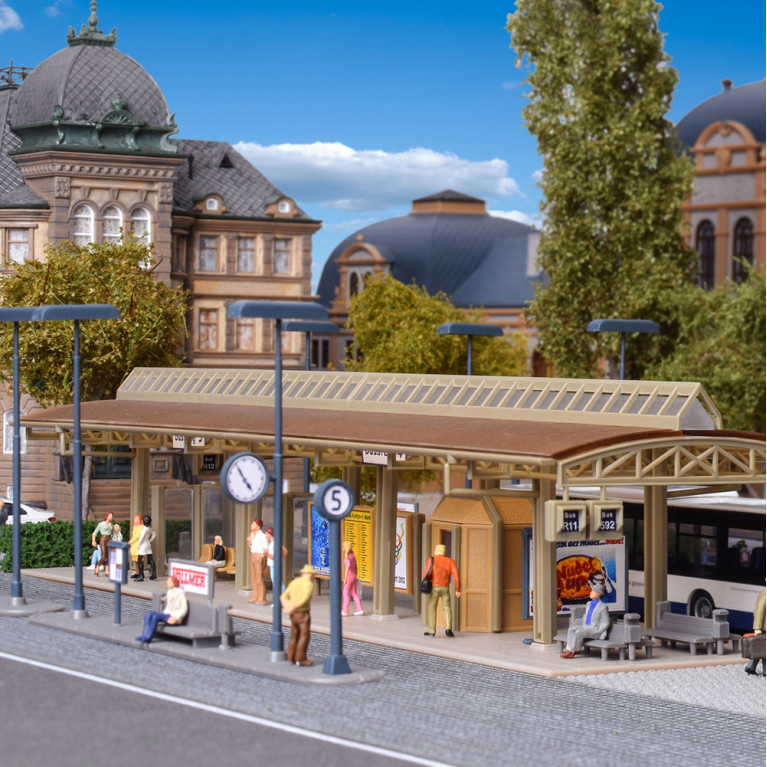 Gare routière, couverte - VOLLMER 45149 - HO 1/87