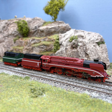 Locomotive à vapeur BR 18 201, double tender, DB, Ep. V - ARNOLD HN2664 - N 1/160