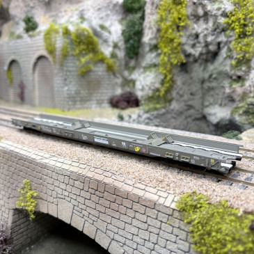 Wagon plancher surbaissé de type Saadkmms, ferroutage, Ralpin AG, Ep. VI - MARKLIN 47408 - HO 1/87