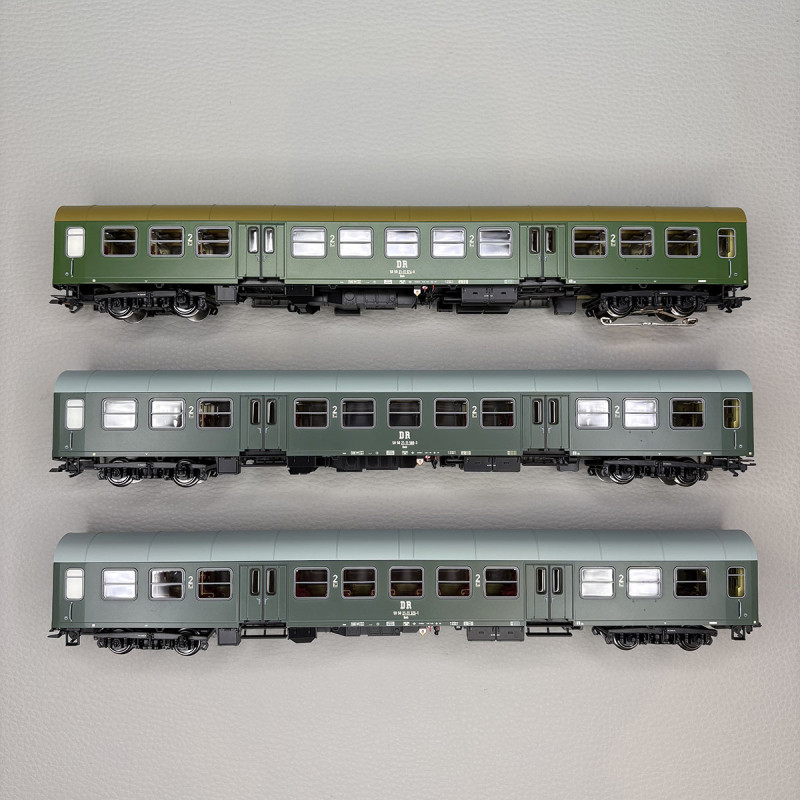 3 voitures voyageurs type Bmh, 2CL, DR - MARKLIN 42580