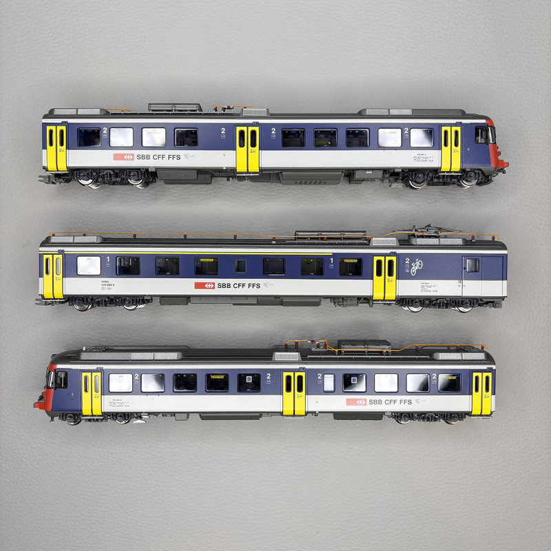 Automotrice RABDe 12/12, N°510 004-5, 3 éléments, SBB-CFF-FFS - PIKO 97255
