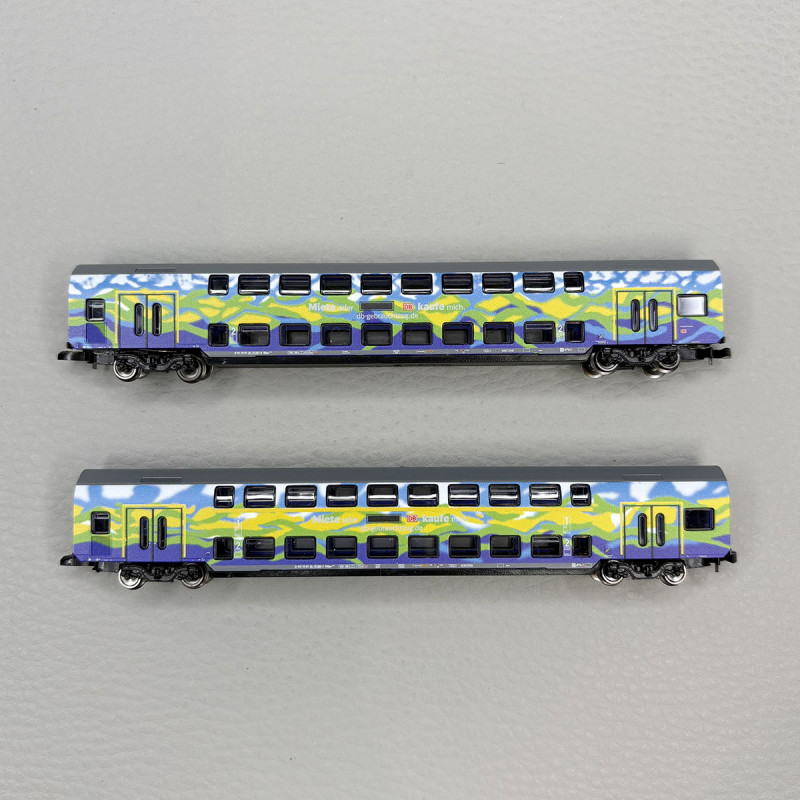 2 voitures voyageurs 2 niveaux type DBpza 753.5 et DABpza 758.5, livrée "touristique", DB - MARKLIN 87306