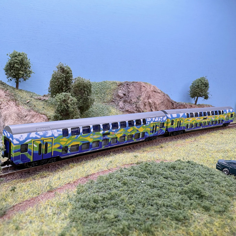 2 voitures voyageurs 2 niveaux type DBpza 753.5 et DABpza 758.5, livrée "touristique", DB, Ep. VI - MARKLIN 87306 - Z 1/220