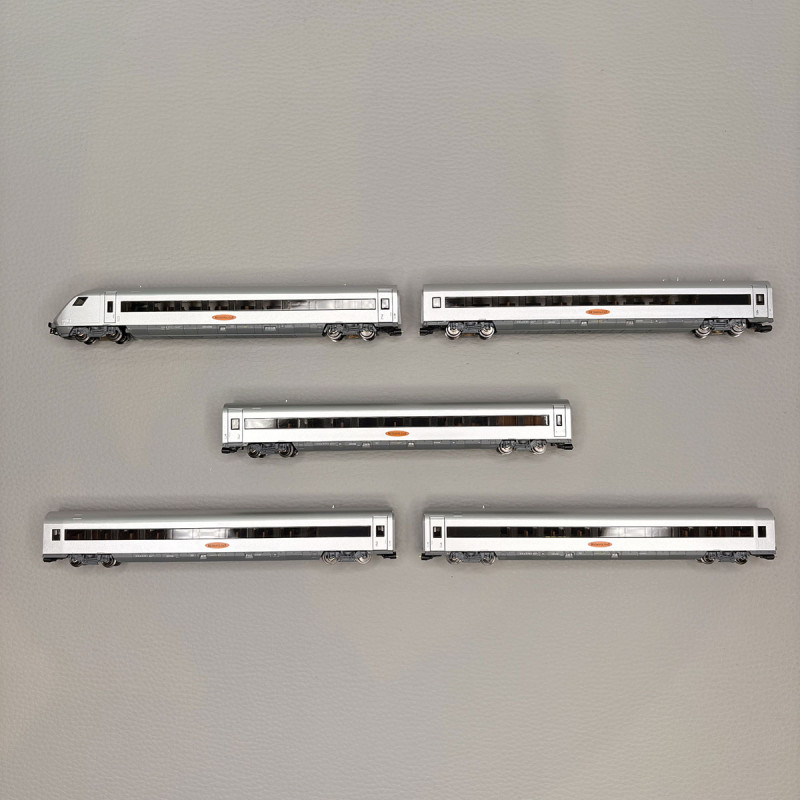 5 voitures dont pilote, "Metropolitan Express", DB - MINITRIX 15160