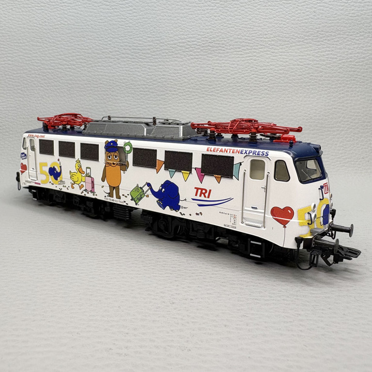 Locomotive électrique 110 469-4, "Elephant Express", TRI - Marklin 39111
