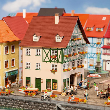 Maison de ville avec passage - Faller 130492 - HO 1/87