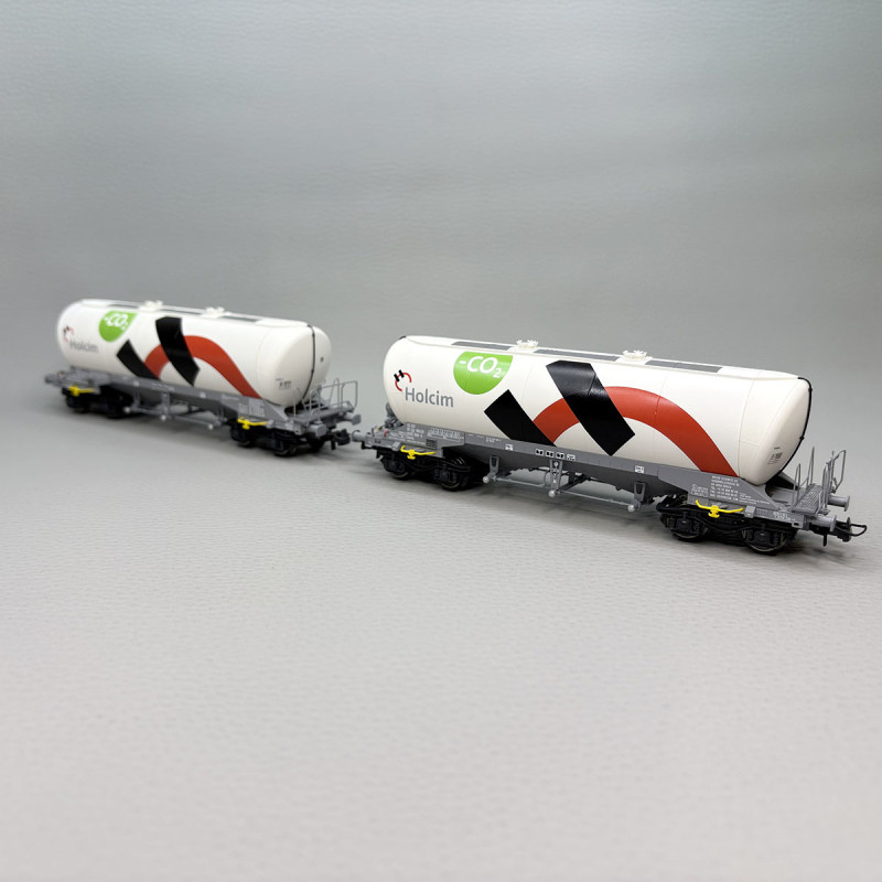 2 wagons silo, type Uacns, Holcim - ROCO 6600192