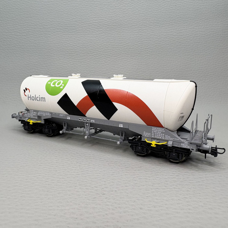 2 wagons silo, type Uacns, Holcim - ROCO 6600192